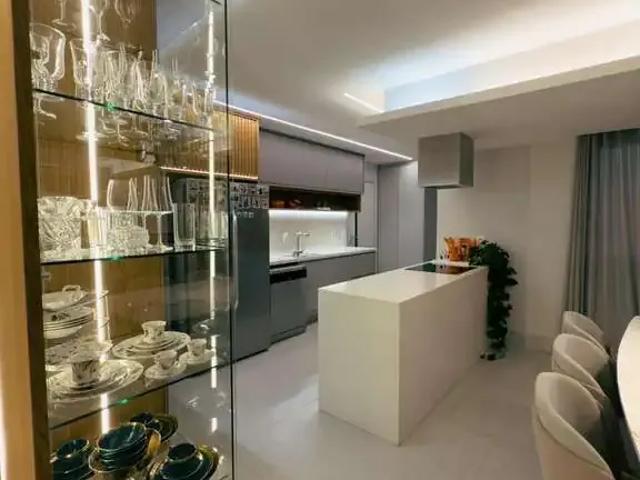 Apartamento venda em Região Geográfica Imediata de Salvador, Região Metropolitana de Salvador