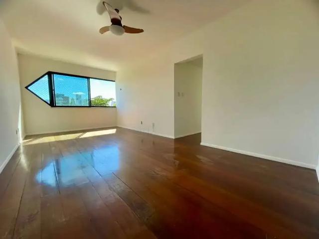 Apartamento venda em Região Geográfica Imediata de Salvador, Região Metropolitana de Salvador