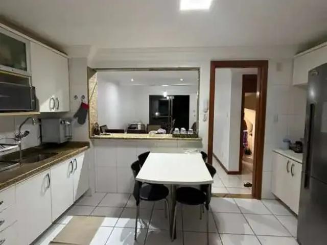 Apartamento venda em Região Geográfica Imediata de Salvador, Região Metropolitana de Salvador