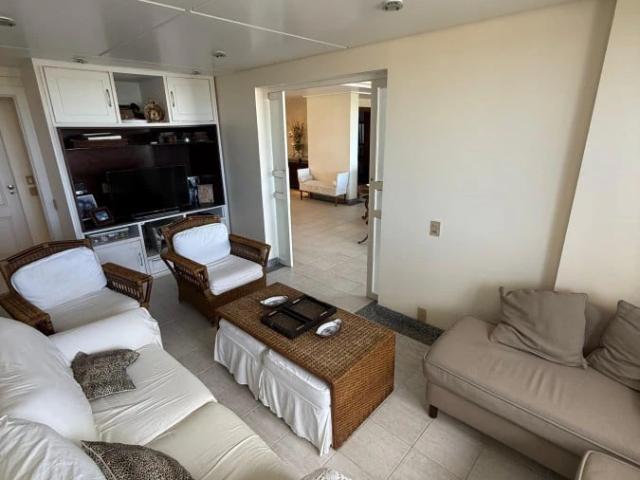 Apartamento venda em Região Geográfica Imediata de Salvador, Região Metropolitana de Salvador