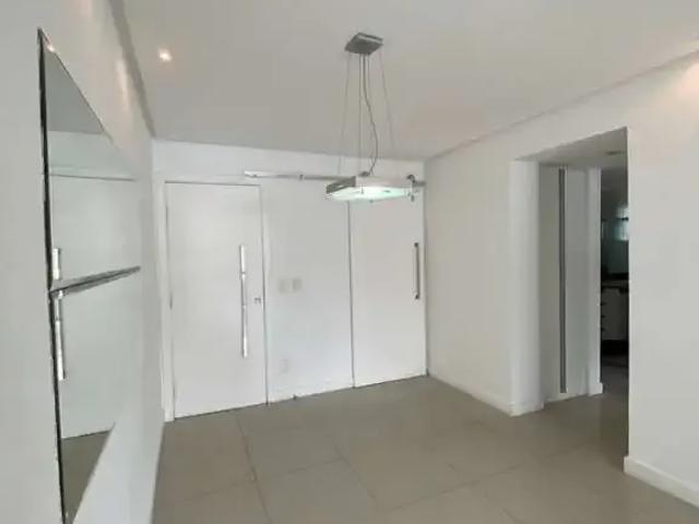 Apartamento venda em Região Geográfica Imediata de Salvador, Região Metropolitana de Salvador