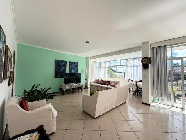 Apartamento venda em Região Geográfica Imediata de Salvador, Região Metropolitana de Salvador