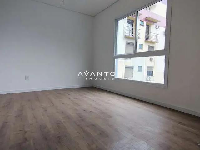 Apartamento venda em Região Geográfica Imediata de Santa Maria, Santa Maria