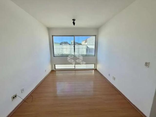 Apartamento venda em Região Geográfica Imediata de Santa Maria, Santa Maria