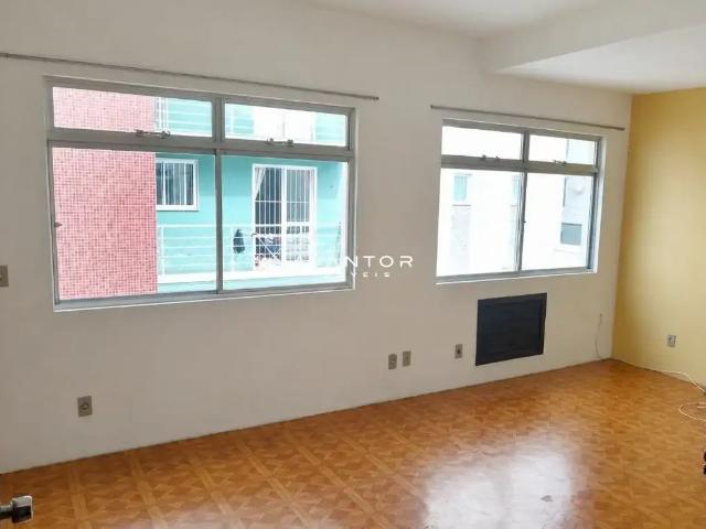 Apartamento venda em Região Geográfica Imediata de Santa Maria, Santa Maria