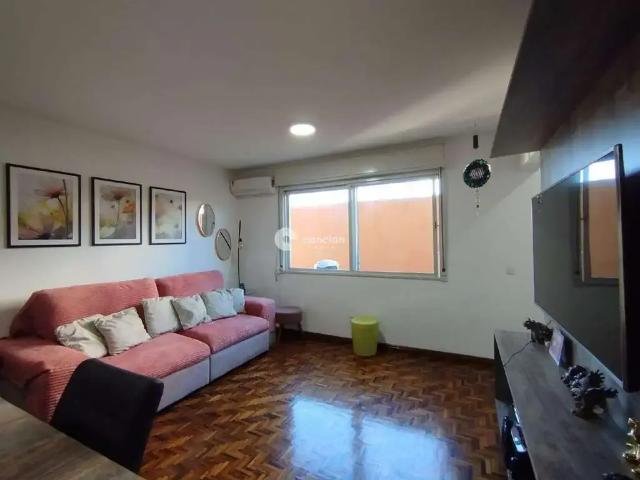 Apartamento venda em Região Geográfica Imediata do Distrito Federal, Região Integrada de Desenvolvimento do Distrito Federal e Entorno