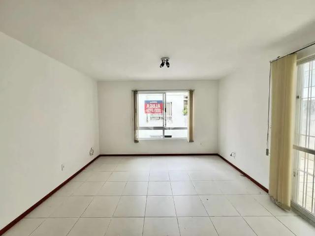 Apartamento venda em Região Geográfica Imediata de Santa Maria, Santa Maria