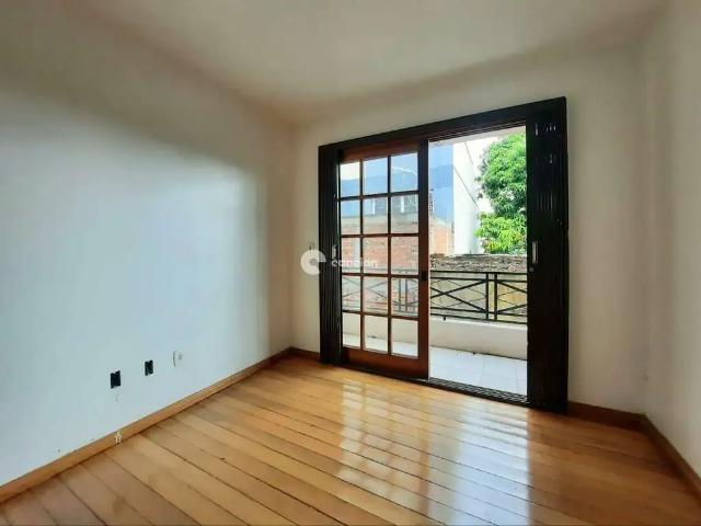 Apartamento venda em Região Geográfica Imediata de Santa Maria, Santa Maria
