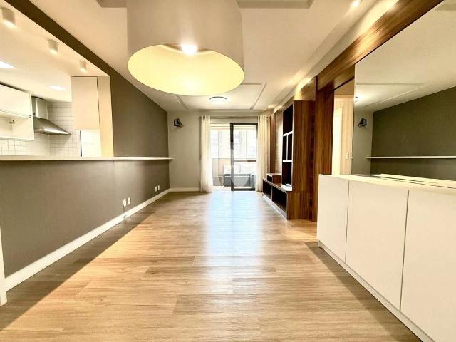 Apartamento venda em Região Geográfica Imediata de Santa Maria, Santa Maria