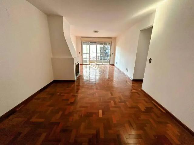 Apartamento venda em Região Geográfica Imediata do Distrito Federal, Região Integrada de Desenvolvimento do Distrito Federal e Entorno