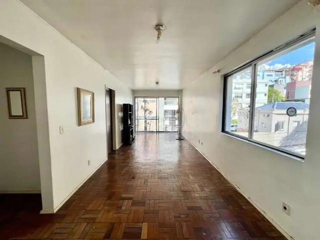 Apartamento venda em Região Geográfica Imediata de Santa Maria, Santa Maria