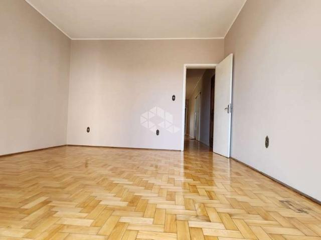 Apartamento venda em Região Geográfica Imediata de Santa Maria, Santa Maria