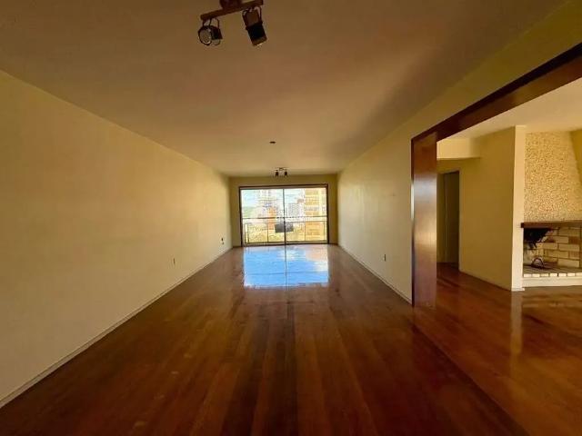 Apartamento venda em Região Geográfica Imediata de Santa Maria, Santa Maria