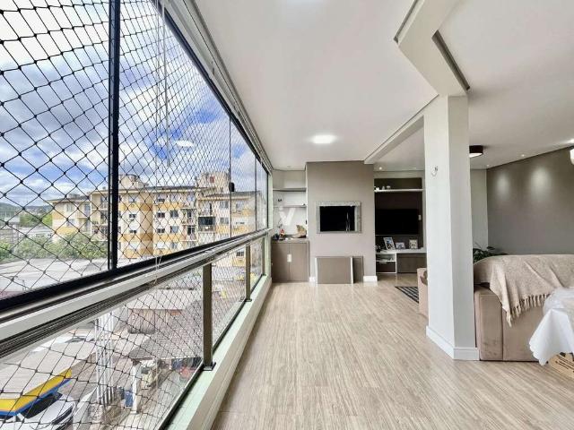 Apartamento venda em Duque de Caxias, Santa Maria