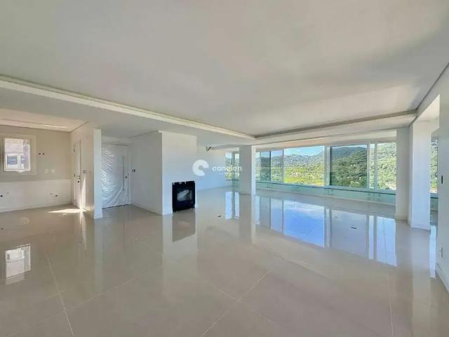Apartamento venda em Região Geográfica Imediata de Santa Maria, Santa Maria