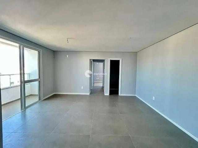 Apartamento venda em Região Geográfica Imediata de Santa Maria, Santa Maria