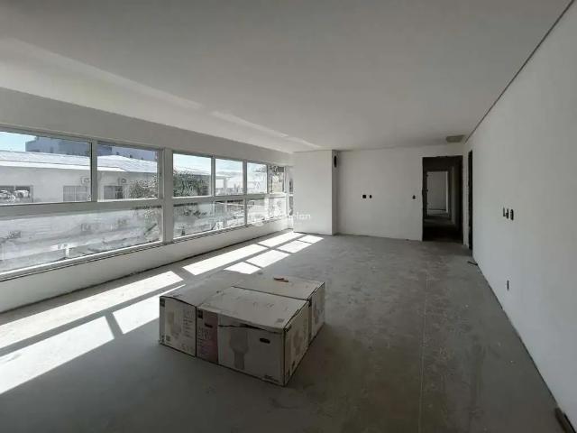Apartamento venda em Região Geográfica Imediata de Santa Maria, Santa Maria