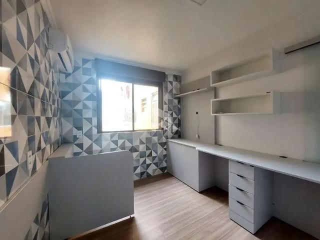 Apartamento venda em Região Geográfica Imediata de Santa Maria, Santa Maria