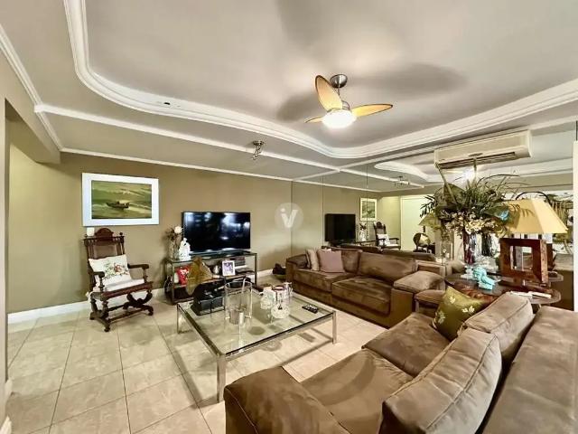 Apartamento venda em Região Geográfica Imediata de Santa Maria, Santa Maria