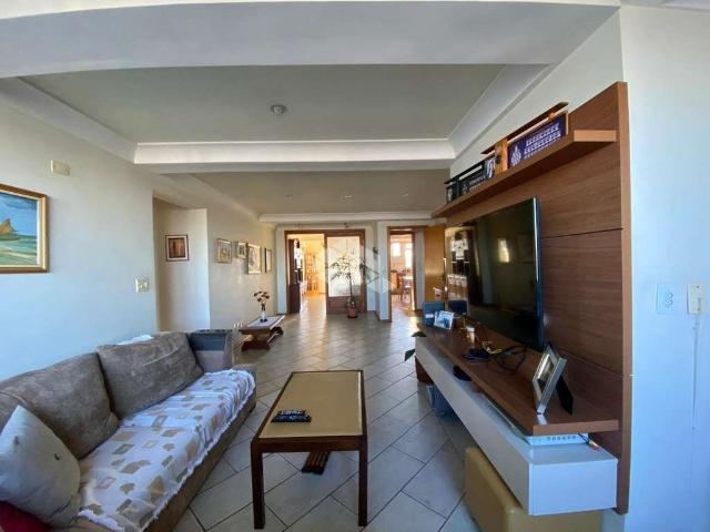 Apartamento venda em Região Geográfica Imediata de Santa Maria, Santa Maria