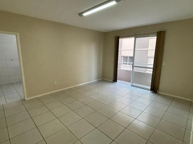 Apartamento venda em Região Geográfica Imediata de Santa Maria, Santa Maria