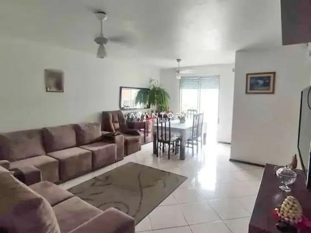 Apartamento venda em Região Geográfica Imediata de Santa Maria, Santa Maria