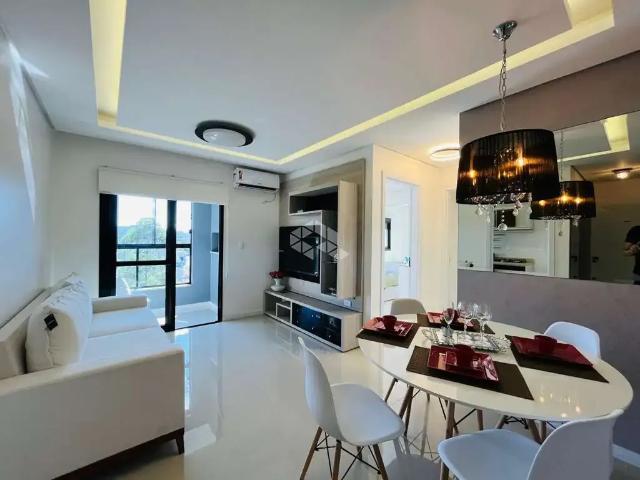 Apartamento venda em Duque de Caxias, Santa Maria