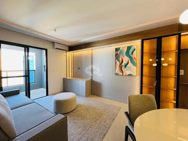 Apartamento venda em Duque de Caxias, Santa Maria