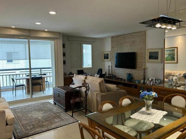 Apartamento venda em Região Imediata de São Paulo, Região Metropolitana de São Paulo