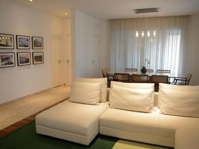 Apartamento venda em Região Imediata de São Paulo, Região Metropolitana de São Paulo