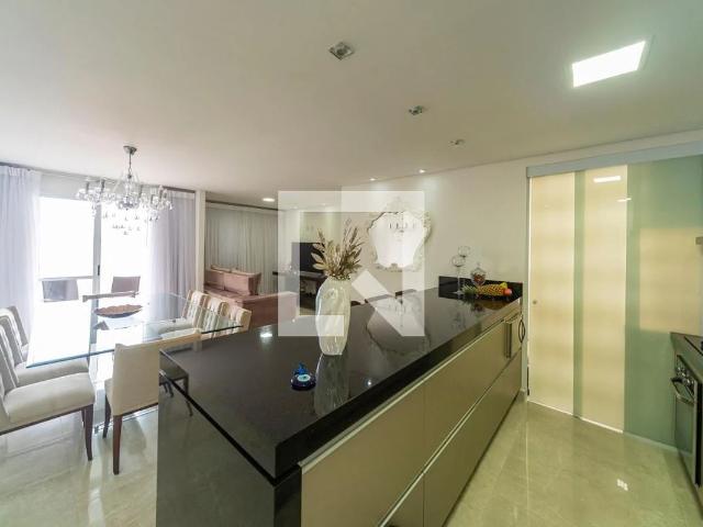 Apartamento venda em Vila Cecília Maria, Santo André