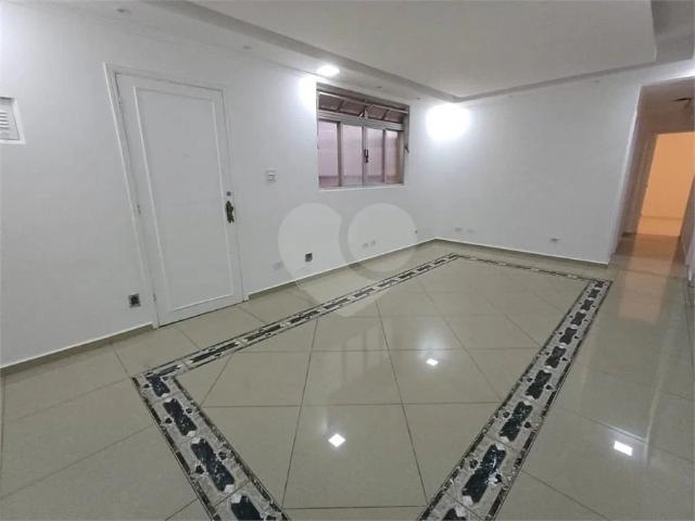 Apartamento venda em Santos