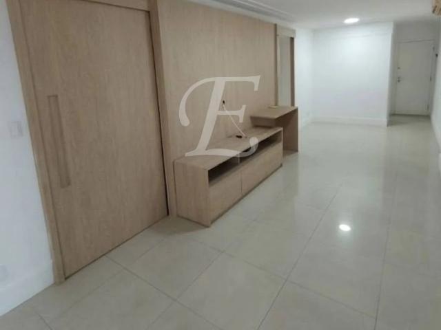 Apartamento venda em Pompéia, Santos