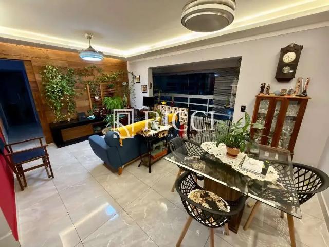 Apartamento venda em Santos