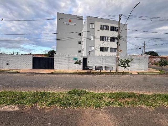 Apartamento venda em Região Geográfica Imediata de Uberlândia, Oliveira Fortes