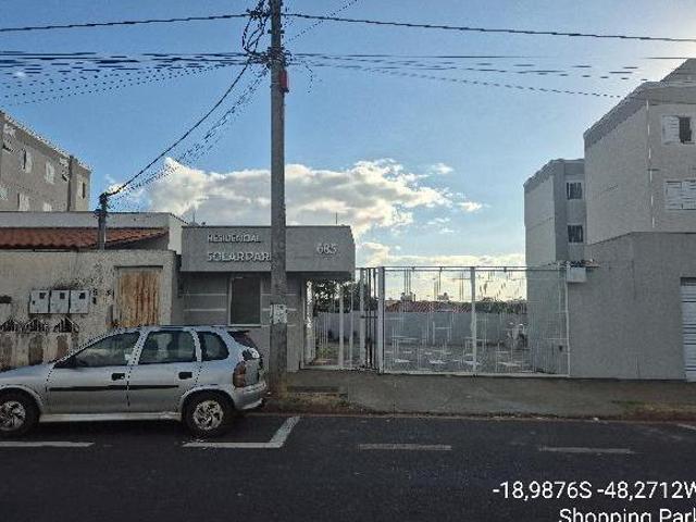 Apartamento venda em Região Geográfica Imediata de Uberlândia, Oliveira Fortes