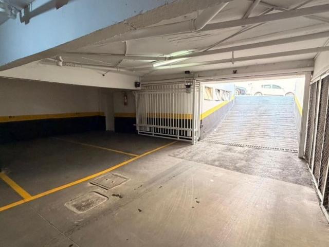 Apartamento venda em Região Geográfica Imediata do Distrito Federal, Região Integrada de Desenvolvimento do Distrito Federal e Entorno