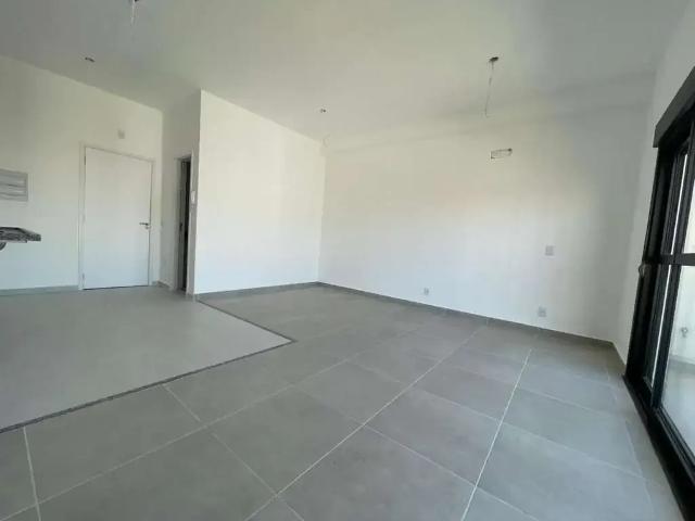 Apartamento venda em Região Imediata de Taubaté-Pindamonhangaba, Região Metropolitana do Vale do Paraíba e Litoral Norte