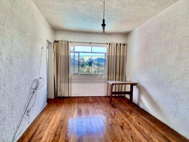 Apartamento venda em Teresópolis