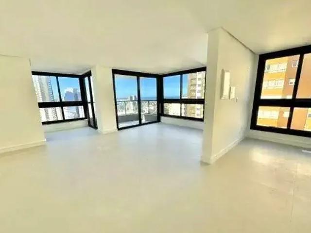 Apartamento venda em Torres