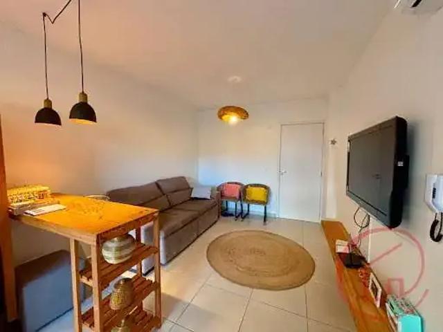 Apartamento venda em Região Imediata de Caraguatatuba-Ubatuba-São Sebastião, Região Metropolitana do Vale do Paraíba e Litoral Norte