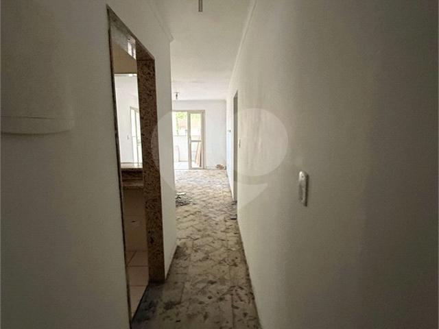 Apartamento venda em Região Imediata de Caraguatatuba-Ubatuba-São Sebastião, Região Metropolitana do Vale do Paraíba e Litoral Norte
