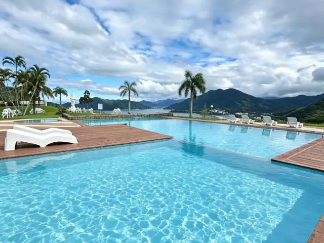Apartamento venda em Região Imediata de Caraguatatuba-Ubatuba-São Sebastião, Região Metropolitana do Vale do Paraíba e Litoral Norte