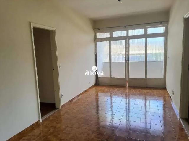 Apartamento venda em Uberaba, Região Geográfica Intermediária de Uberaba