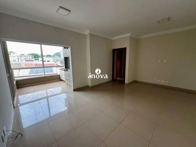 Apartamento venda em Uberaba, Região Geográfica Intermediária de Uberaba