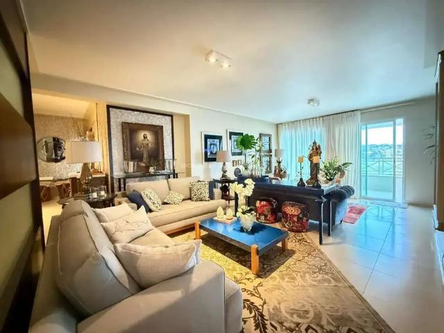 Apartamento venda em Uberaba, Região Geográfica Intermediária de Uberaba