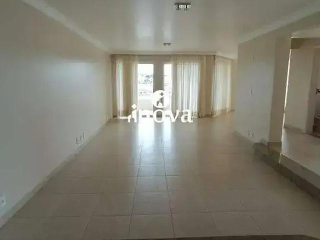 Apartamento venda em Uberaba, Região Geográfica Intermediária de Uberaba