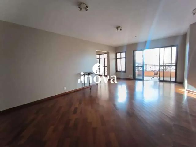 Apartamento venda em Uberaba, Região Geográfica Intermediária de Uberaba