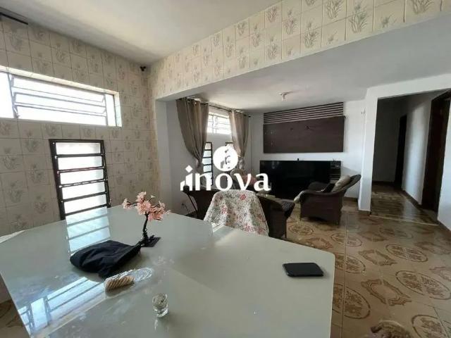 Apartamento venda em Uberaba, Região Geográfica Intermediária de Uberaba