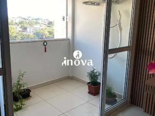 Apartamento venda em Uberaba, Região Geográfica Intermediária de Uberaba